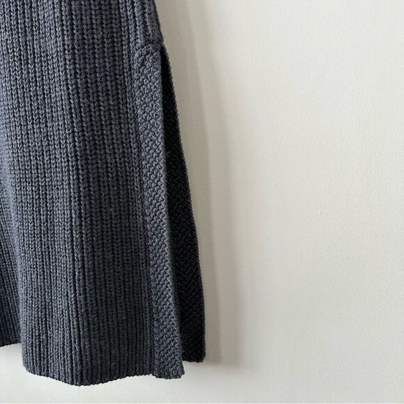Aritzia-Drundal Dark Grey Sleeveless Knit Sweater - Picture 7 of 9